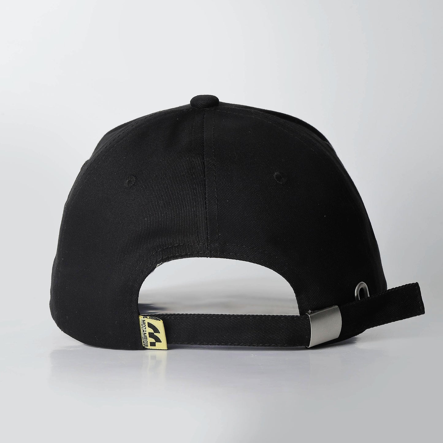 BASIC LOGO CAP BLACK - Mozambique Online Store